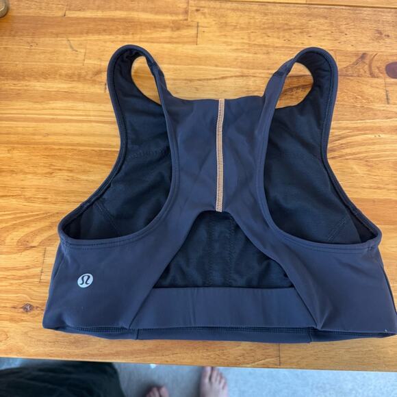 Lululemon Tough Train High-Neck Bra Medium Support C/D Black Orange Soda Size 6 - Picture 4 of 6